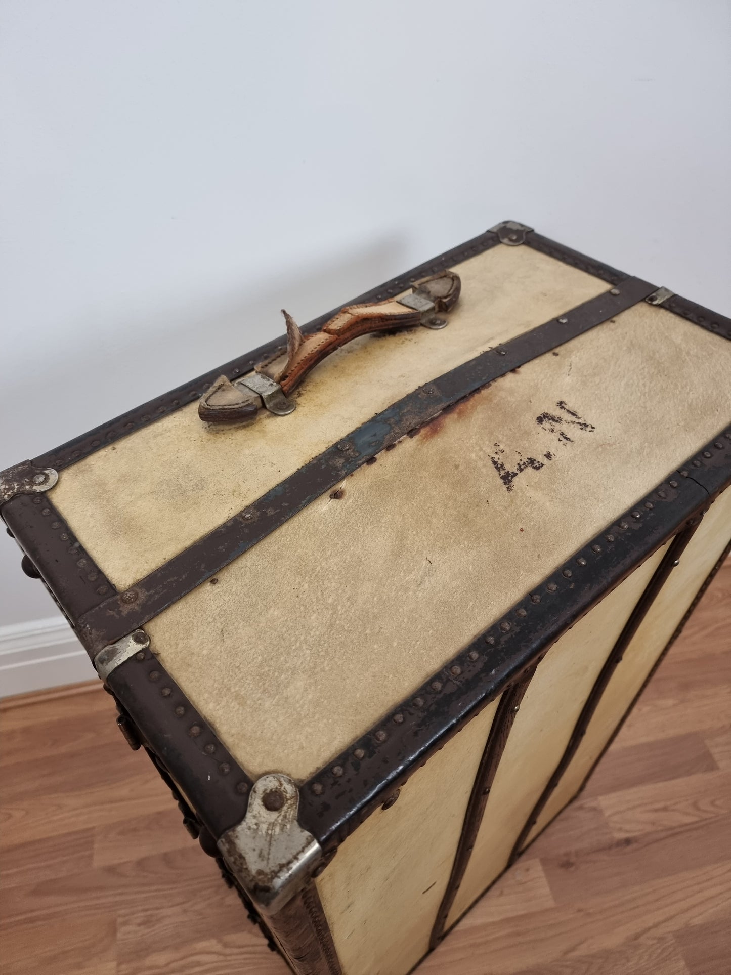 Vintage Steamer Wardrobe Trunk Early 20th Century Pressboard, Brass & Leather