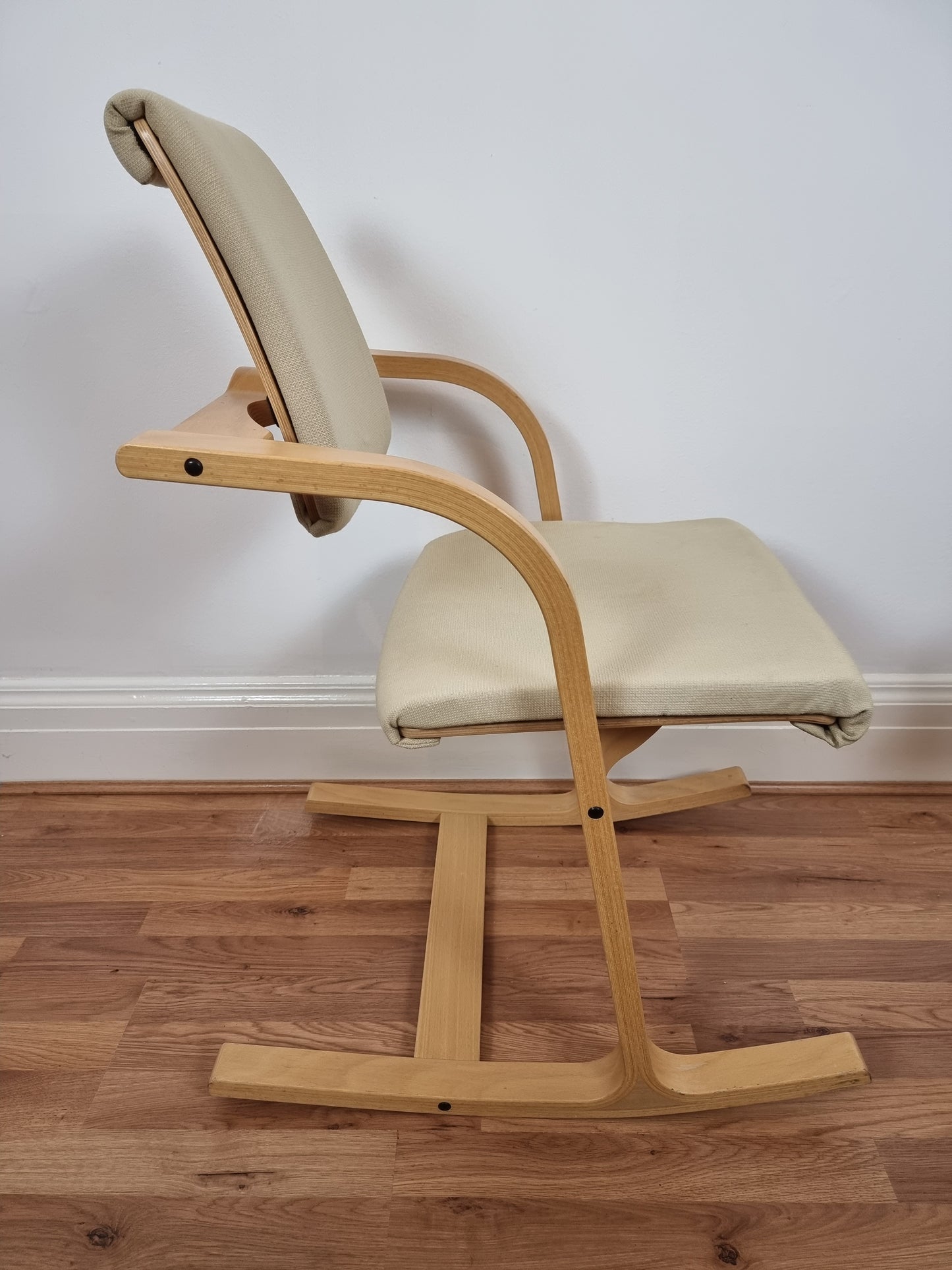 Stokke Varier Actulum Rocking Chair Cream Fabric Peter Opsvik