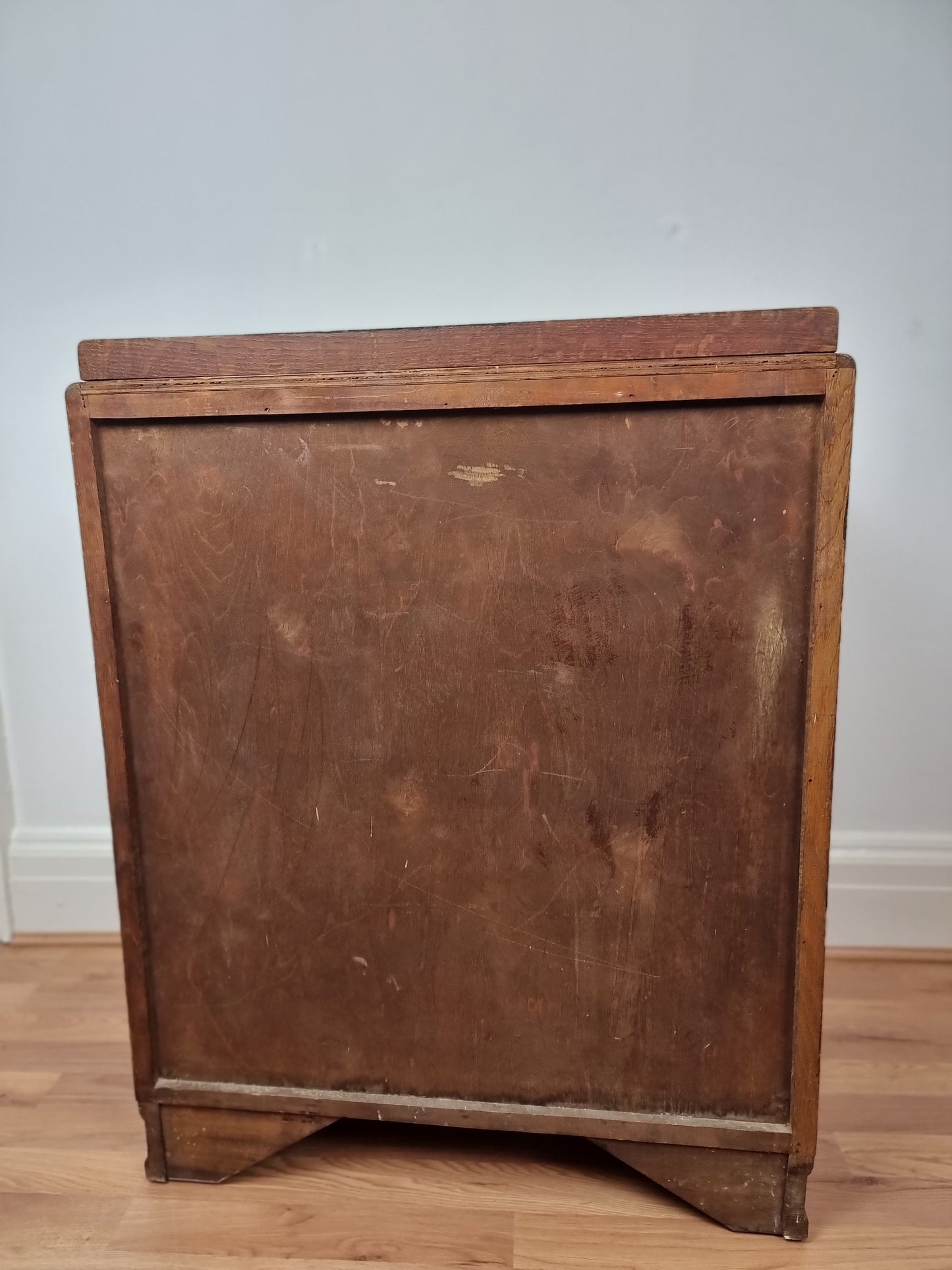 Art Deco vintage Heals style oak chest of drawers