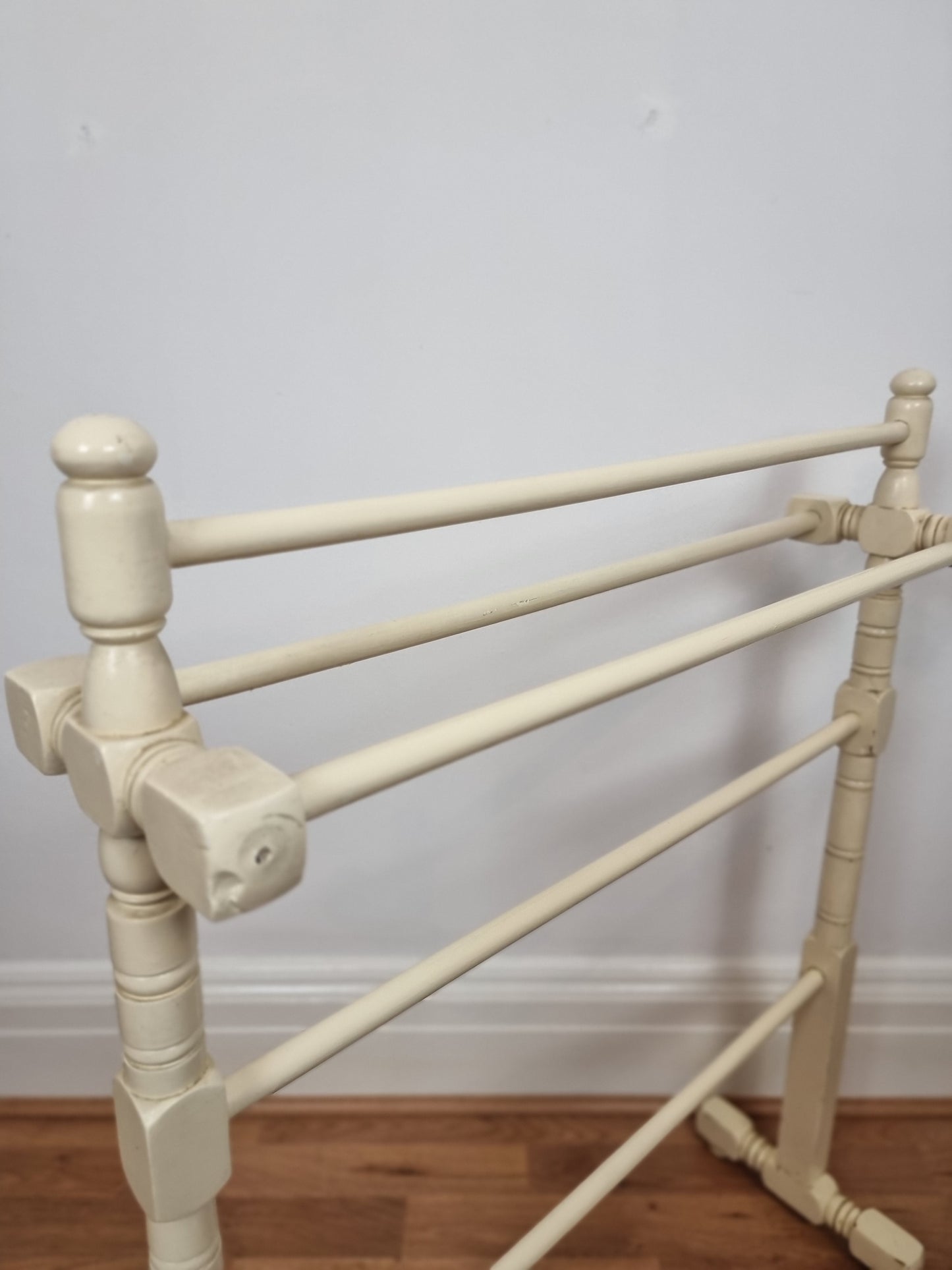 Antique Victorian White Painted Pine Towel Rack/Rail