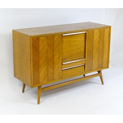 Rare Mid Century Everest Chevron Oak Sideboard